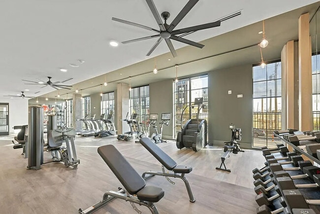 Building Photo - 6 Garfield Pl