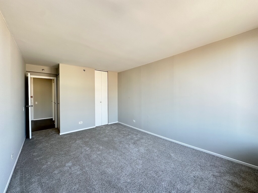 Building Photo - 4334 N Hazel St