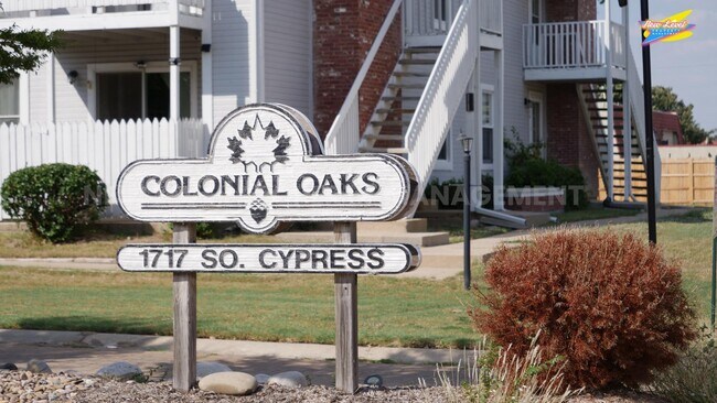 Building Photo - 1717 S Cypress St