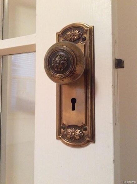 Building Photo - 531 Oakland Ave