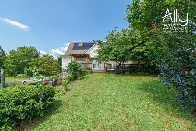 Building Photo - 2733 Southern Hills Ct