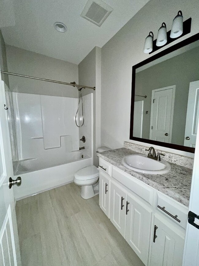 Building Photo - 514 Ridgeland Rd