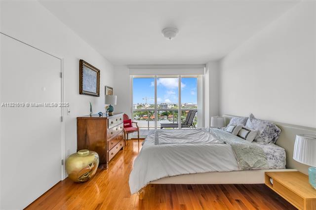 Building Photo - 9559 Collins Ave