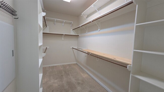 Building Photo - 1216 Matthew Hills Ln