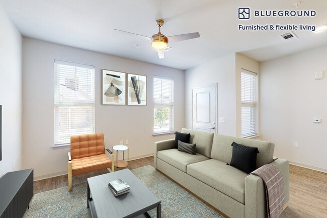 Building Photo - 4300 Swanson Wy