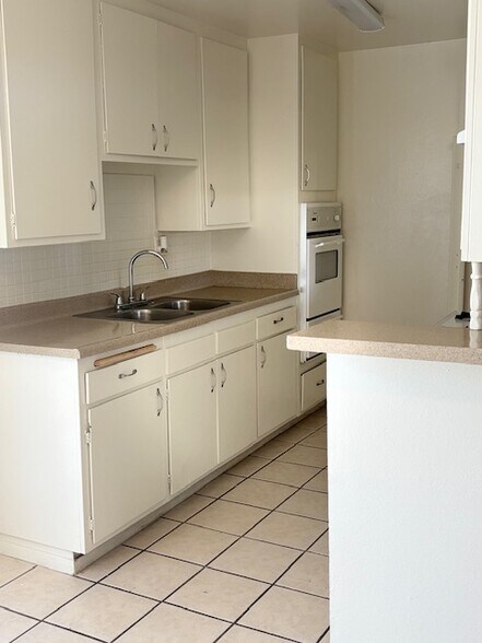 Primary Photo - Bryant Street Apartments