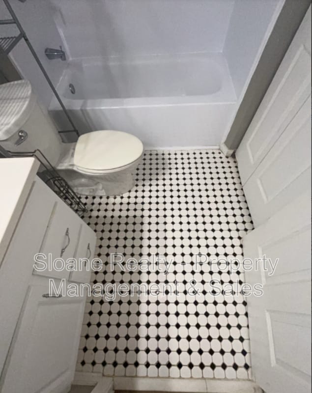 Building Photo - 234-24C Stefan Dr