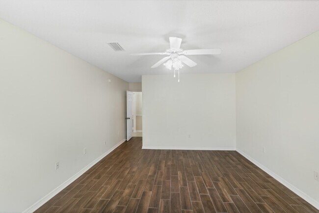 Building Photo - 8778 Faye Ct