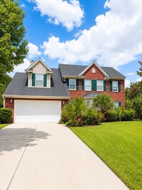 Building Photo - 1525 Clarendon Way