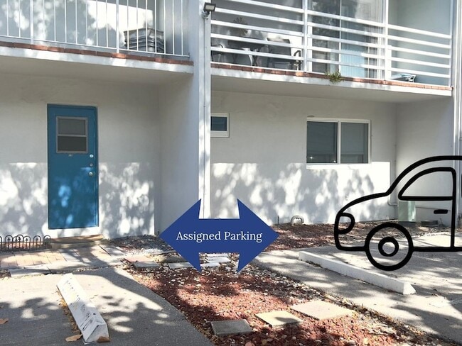 Building Photo - 1407 NE 56th St