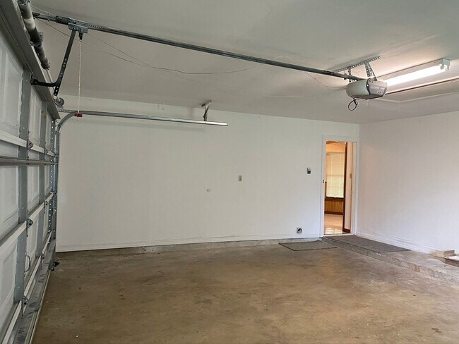 Building Photo - Brownlee Estates