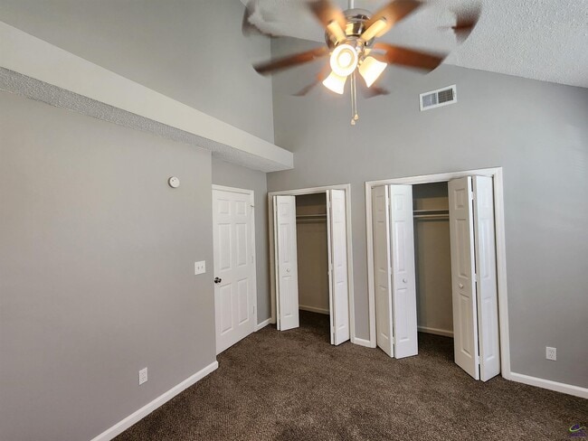 Building Photo - 201 Millside Dr