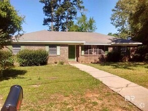 Building Photo - 563 Wedgewood Dr