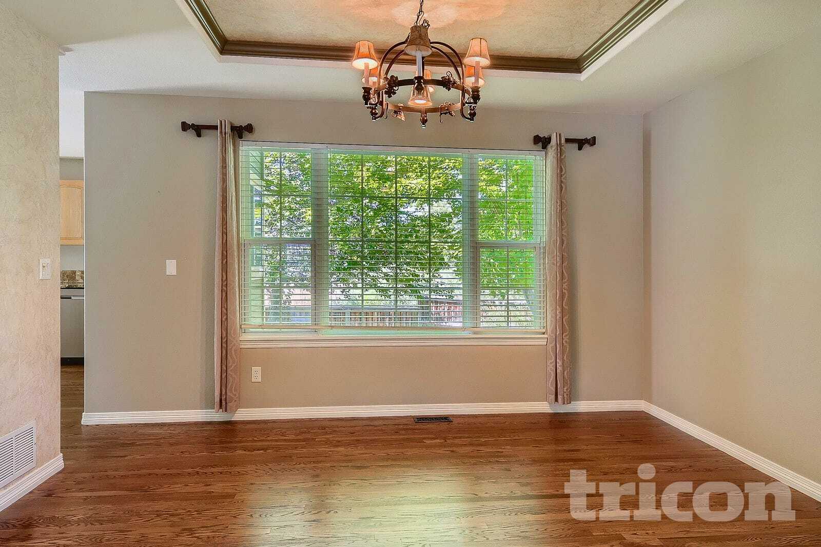 Building Photo - 15812 Crestrock Cir