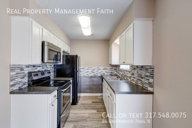Building Photo - 84 Greenwood Trail N Dr