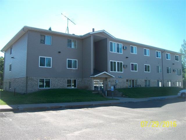 Building Photo - 406 7th St SE
