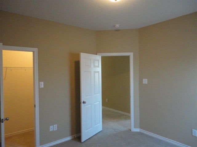 Building Photo - 154 Justin Leonard Dr