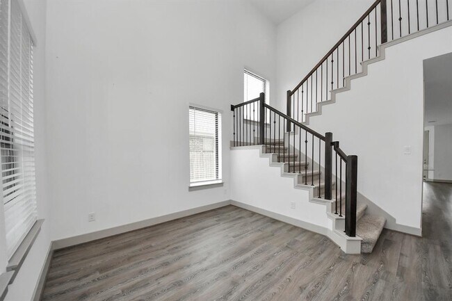 Building Photo - 1567 Harvest Vine Ct
