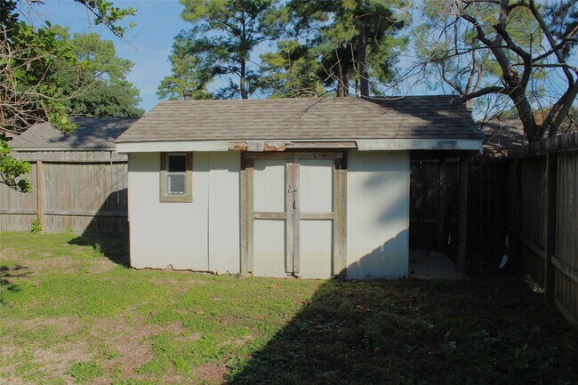 Building Photo - 4406 Lost Lake Ln