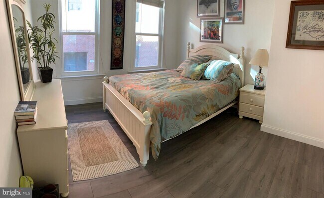 Building Photo - 1813 Wiltberger St NW