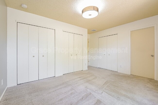 Building Photo - 11748 Fillmore Pl