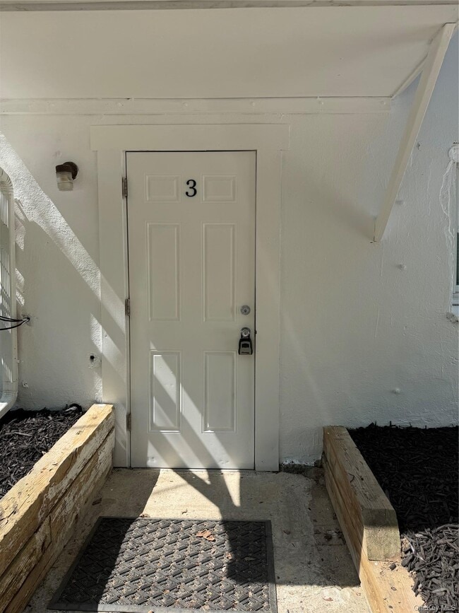 Building Photo - 2727 NY-94