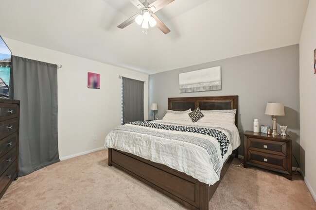Building Photo - 2222 Mountain Quail Wy