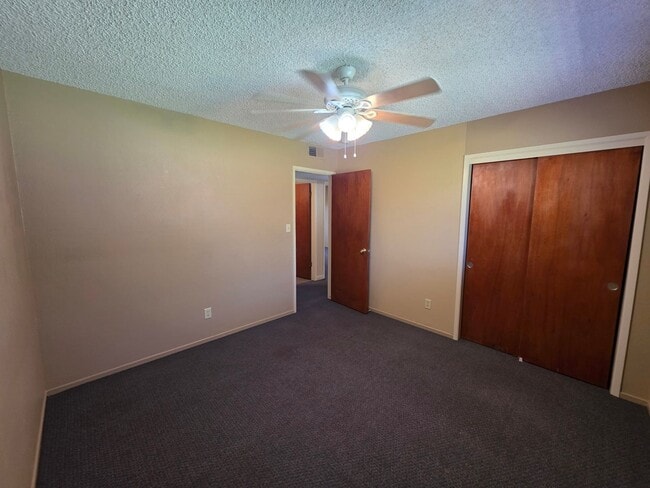 Building Photo - 240 N Bollinger St