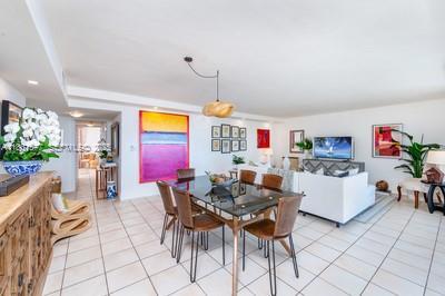 Building Photo - 609 Ocean Dr