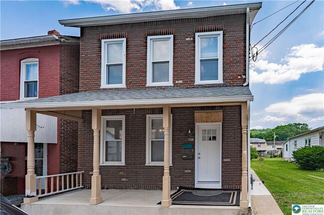 Primary Photo - 358 Broad St