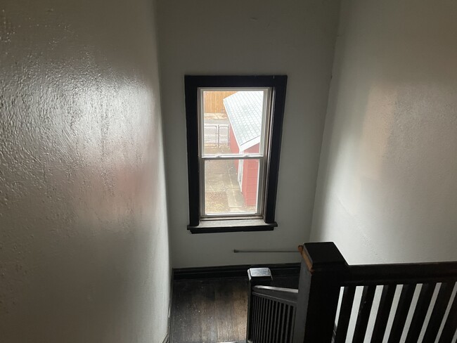 Back stair well - 5033 Devonshire Ave