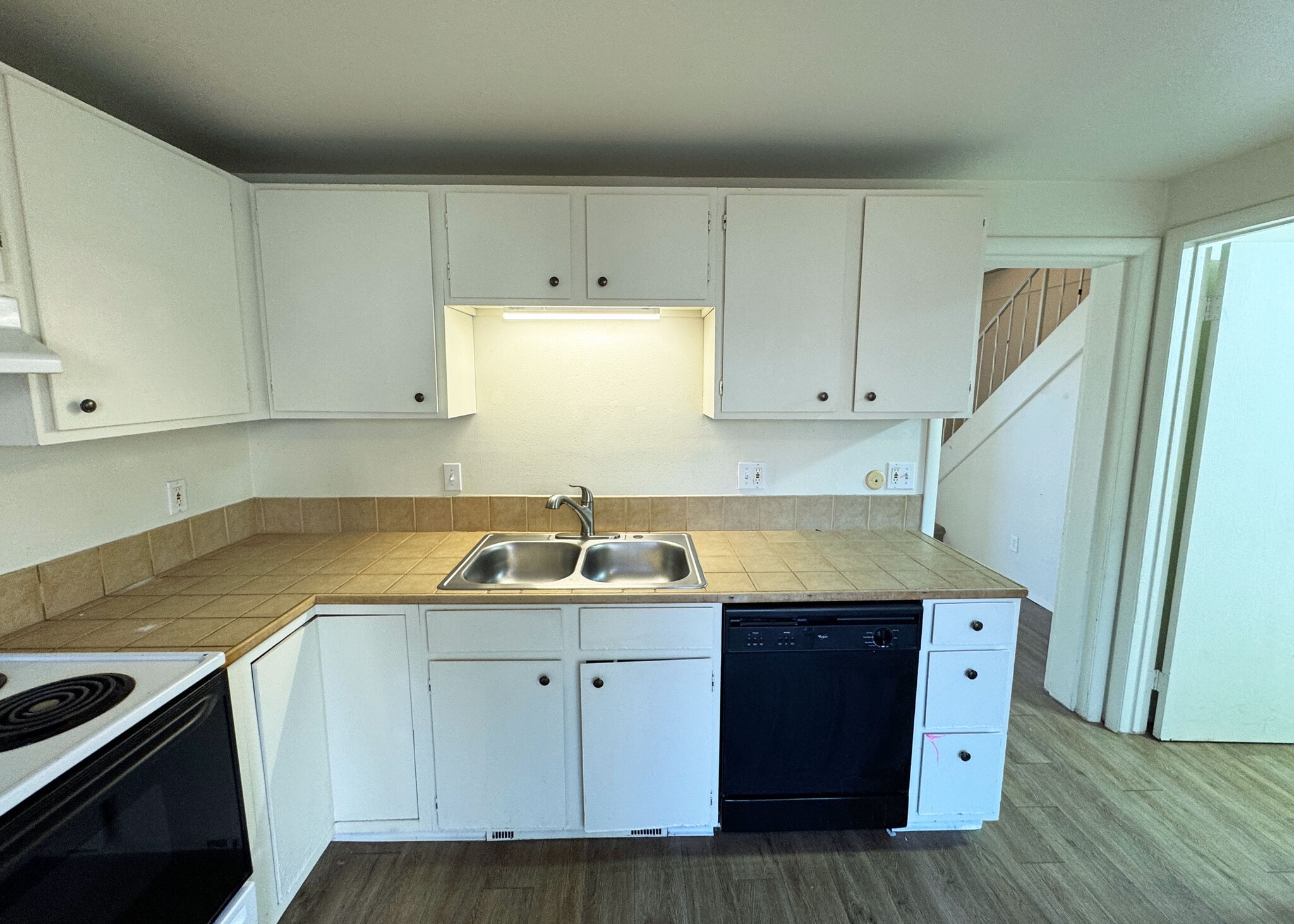 Building Photo - 1118 Darby St