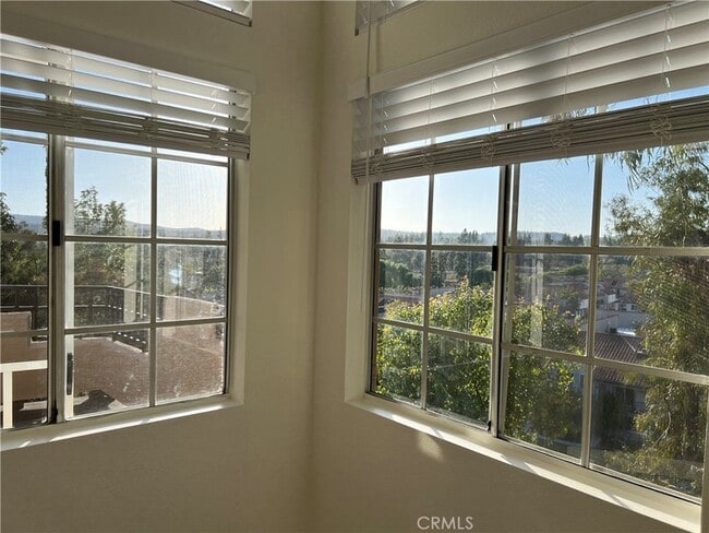 Building Photo - 24480 Mozer Dr