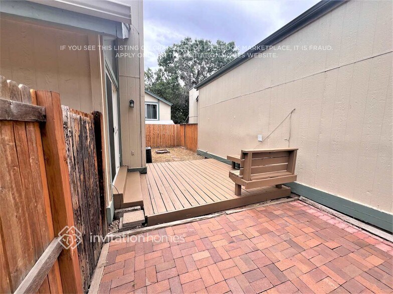 Building Photo - 3753 S Danube Cir