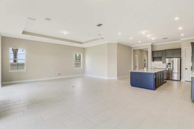 Building Photo - 10778 Stellar Cir