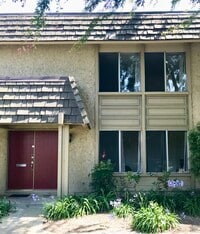 Building Photo - 10325 Elk River Ct