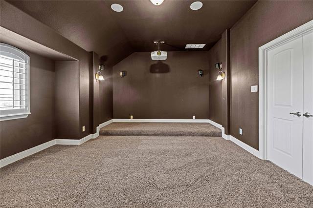 Building Photo - 765 Philmont Rd