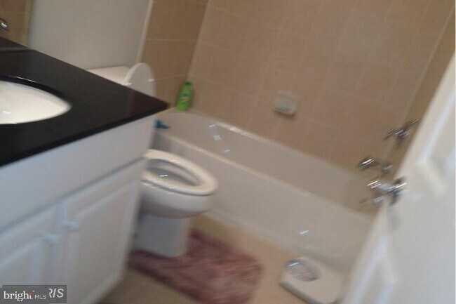 Building Photo - 22269 Mayburgh Terrace