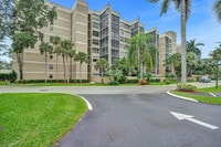 Building Photo - 16300 Golf Club Rd