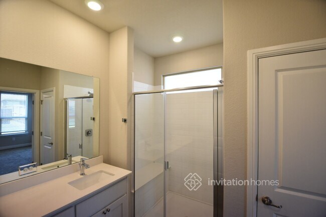 Building Photo - 2357 Briscoe Rnch Dr