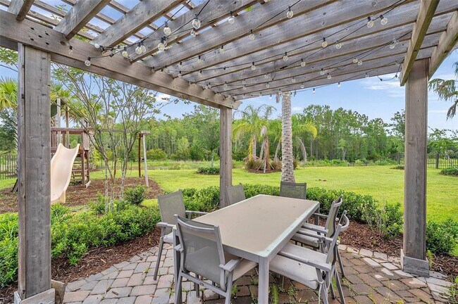 Building Photo - 32203 Mahogany Valley Dr