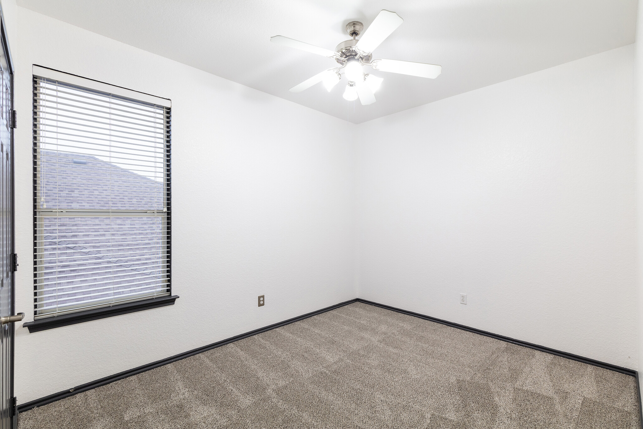 Building Photo - 1022 Shortleaf Pine Dr