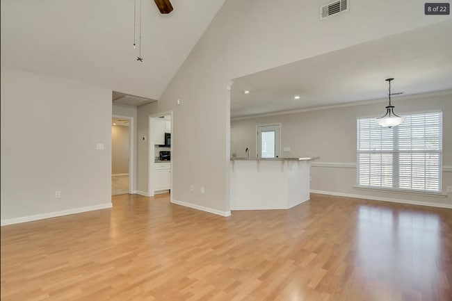 Building Photo - Beautiful Grovetown Ranch