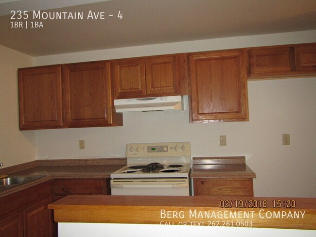 Building Photo - 235 Mountain Ave