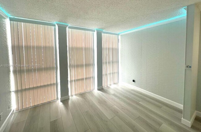 Building Photo - 701 Three Islands Boulevard