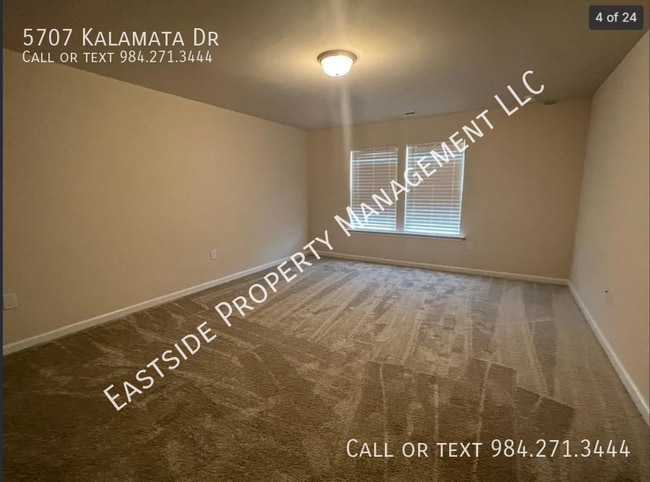 Building Photo - 5707 Kalamata Dr