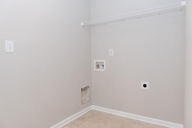 Building Photo - 1159 Simonton Glen Way SE