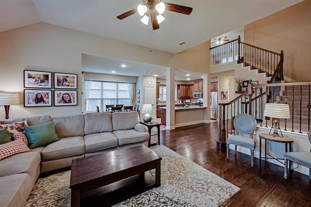 Building Photo - 3120 Pampa