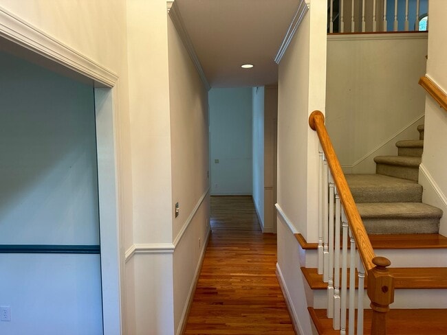 Building Photo - 110 Wimbledon Ct