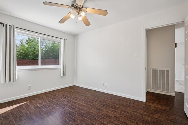 Building Photo - 4713 Trail Crest Cir